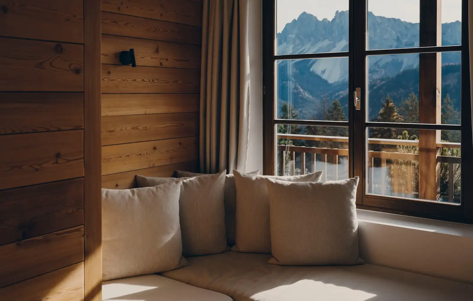 Forestis Suite interior detail